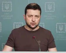 开云-全场球迷高喊佩德里